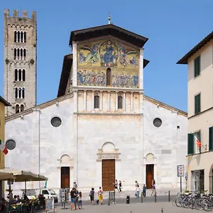 Charm Guest house Lucca